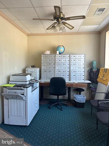 174 N BROADWAY, Pennsville, NJ 08070