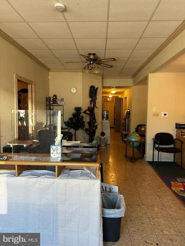 174 N BROADWAY, Pennsville, NJ 08070