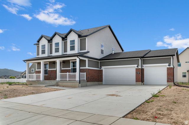3803 W 2350 N, Clinton, UT 84015