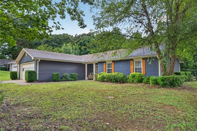 1938 Brandy Woods Drive SE, Conyers, GA 30013