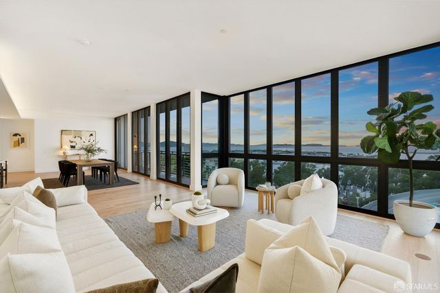 1 Bristol Court 218, San Francisco, CA 94130