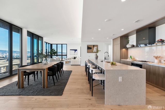 1 Bristol Court 218, San Francisco, CA 94130