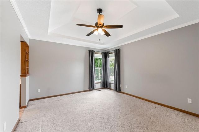 1303 NE 103rd Street, Kansas City, MO 64155