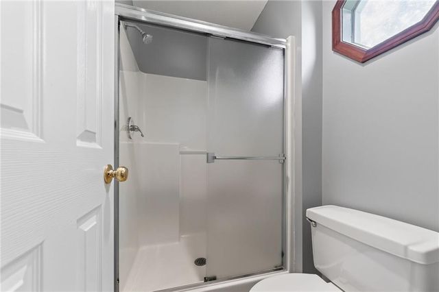 1303 NE 103rd Street, Kansas City, MO 64155