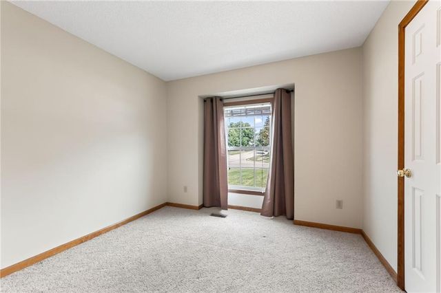 1303 NE 103rd Street, Kansas City, MO 64155