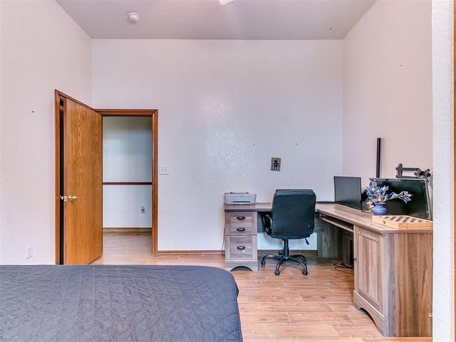 6713 Lago Ranchero Drive, Norman, OK 73026