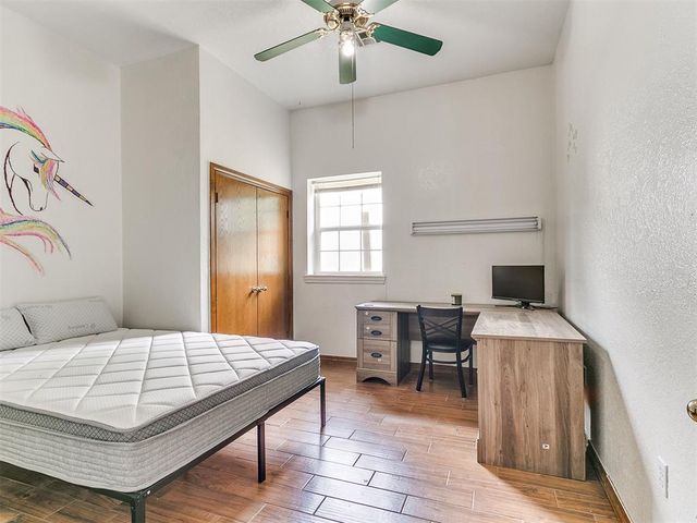 6713 Lago Ranchero Drive, Norman, OK 73026
