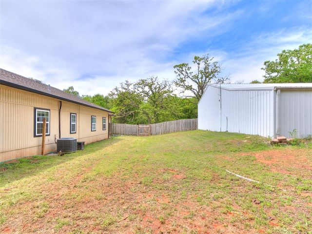 6713 Lago Ranchero Drive, Norman, OK 73026