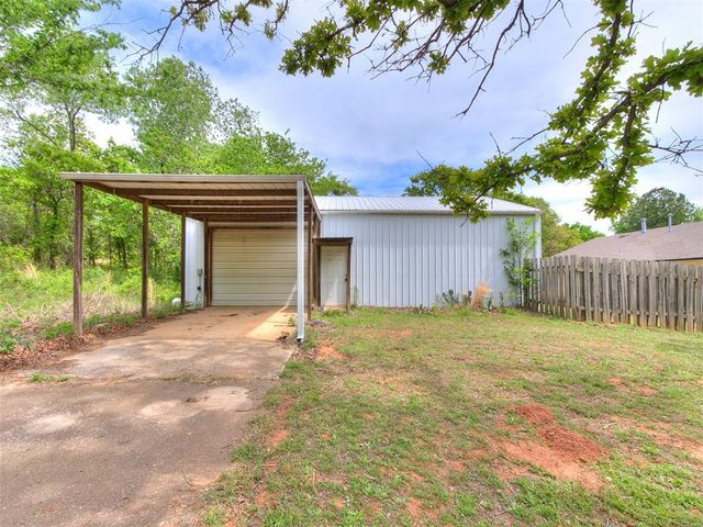 6713 Lago Ranchero Drive, Norman, OK 73026