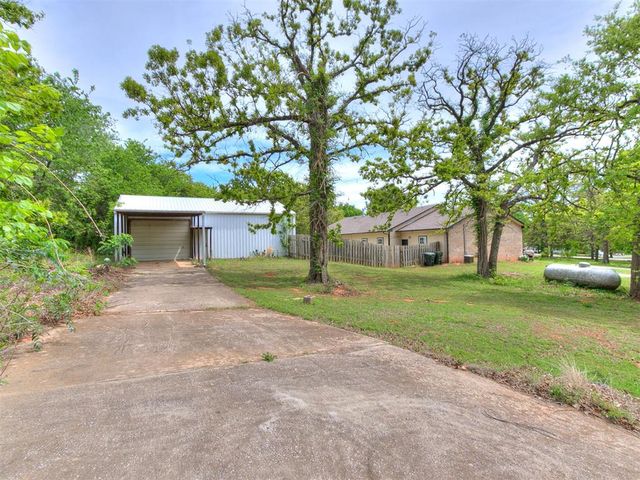 6713 Lago Ranchero Drive, Norman, OK 73026