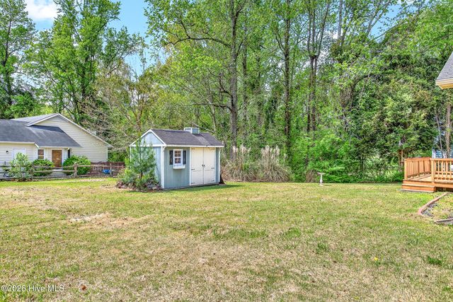 110 Stone Court, Jacksonville, NC 28540