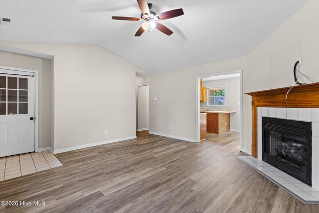 110 Stone Court, Jacksonville, NC 28540