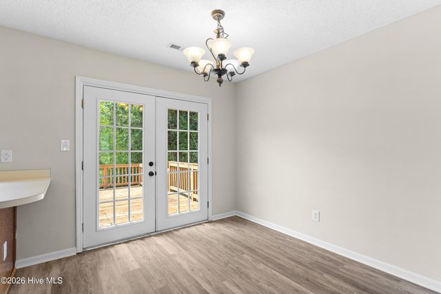 110 Stone Court, Jacksonville, NC 28540