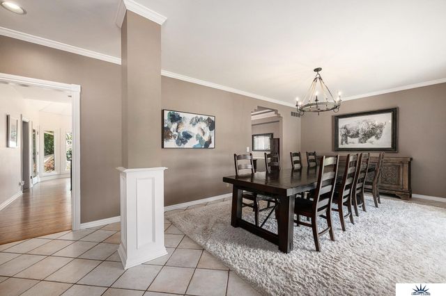 13407 Seward Street, Omaha, NE 68154