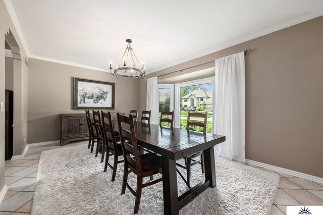 13407 Seward Street, Omaha, NE 68154