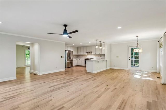 28 Anastasia Drive SE, Mableton, GA 30126