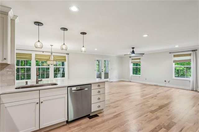 28 Anastasia Drive SE, Mableton, GA 30126