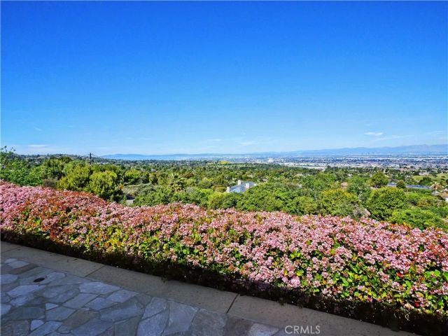 49 Saddleback, Rolling Hills, CA 90274