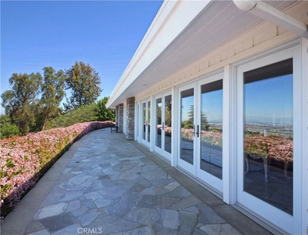 49 Saddleback, Rolling Hills, CA 90274