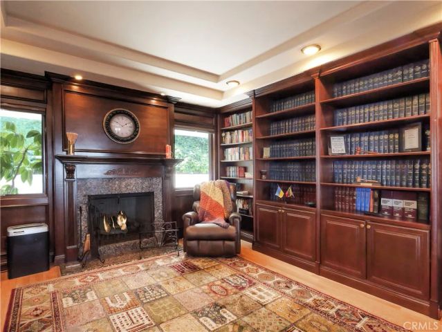 49 Saddleback, Rolling Hills, CA 90274