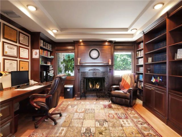 49 Saddleback, Rolling Hills, CA 90274