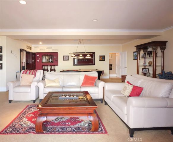 49 Saddleback, Rolling Hills, CA 90274