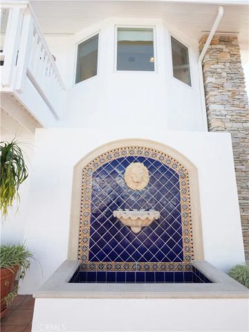 49 Saddleback, Rolling Hills, CA 90274