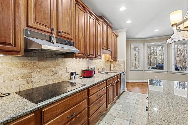 9369 Kraft Drive, Winston, GA 30187