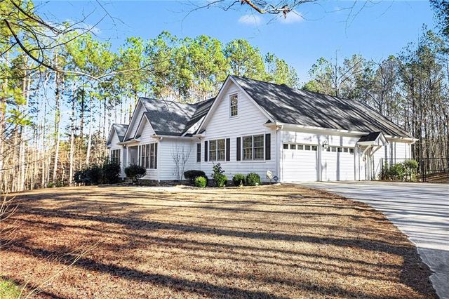 9369 Kraft Drive, Winston, GA 30187