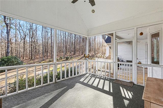 9369 Kraft Drive, Winston, GA 30187