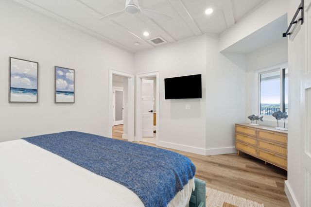 9002 Palmetto Boulevard 516, Isle Of Palms, SC 29451