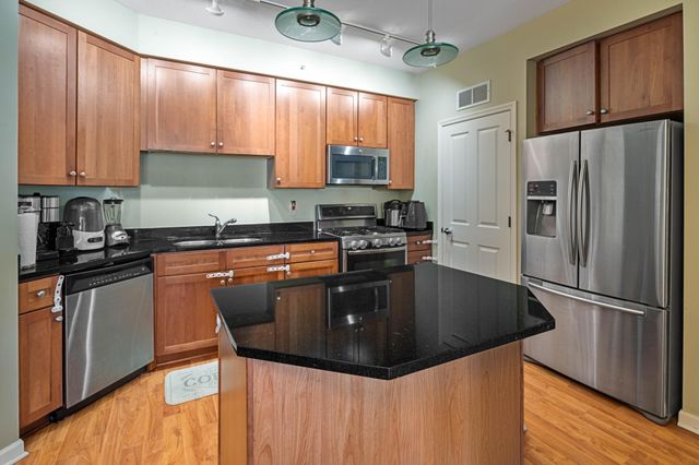 500 E Grant Street 708, Minneapolis, MN 55404