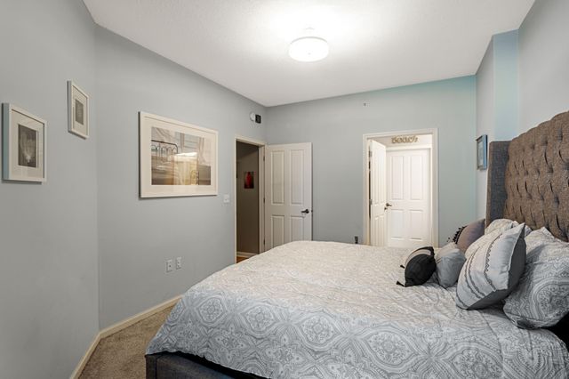 500 E Grant Street 708, Minneapolis, MN 55404