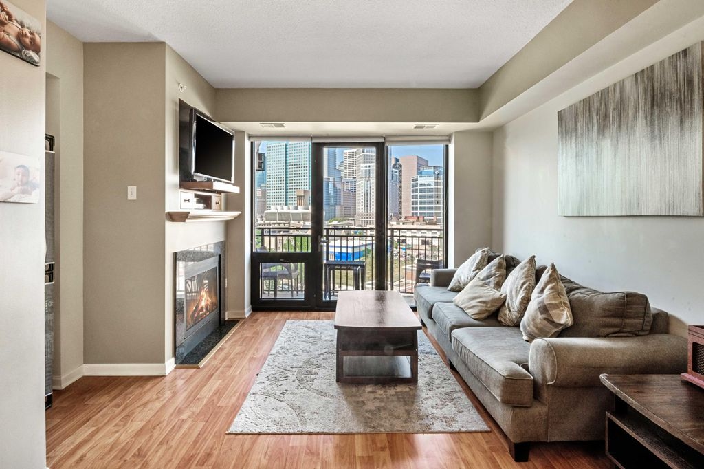 500 E Grant Street 708, Minneapolis, MN 55404