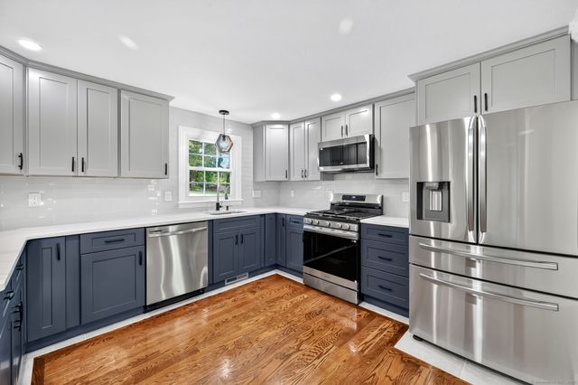 411 Slater Street, South Windsor, CT 06074