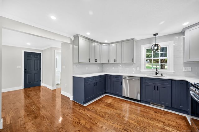 411 Slater Street, South Windsor, CT 06074