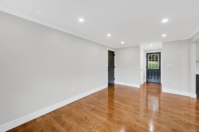 411 Slater Street, South Windsor, CT 06074