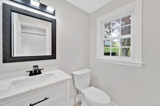 411 Slater Street, South Windsor, CT 06074