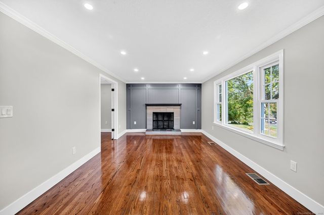 411 Slater Street, South Windsor, CT 06074