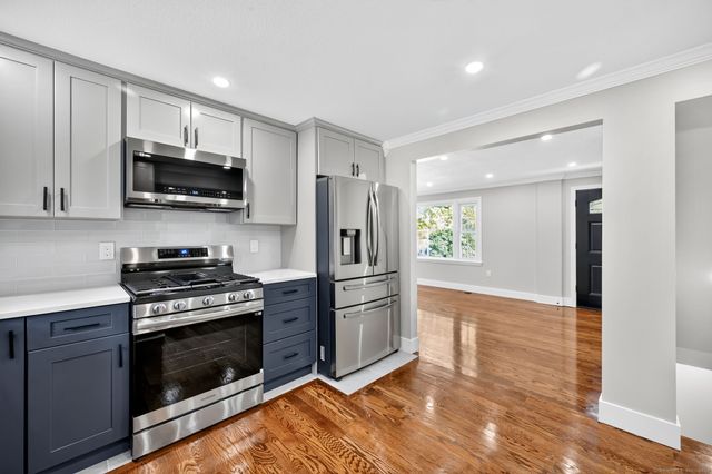 411 Slater Street, South Windsor, CT 06074