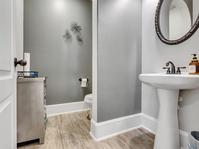 10302 Muir Peak Drive, Rosharon, TX 77583