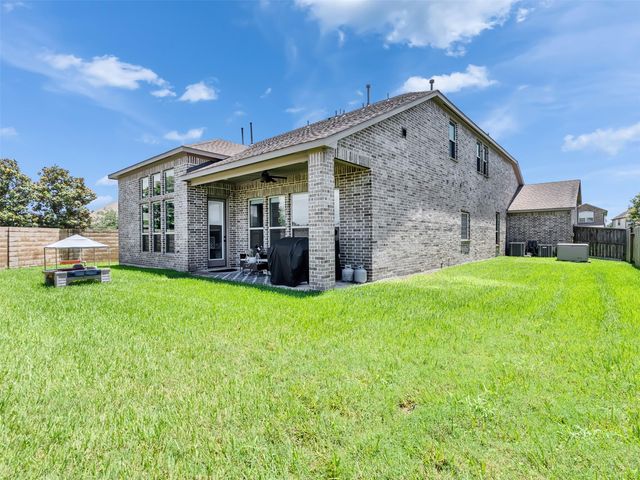 10302 Muir Peak Drive, Rosharon, TX 77583