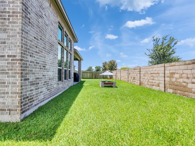 10302 Muir Peak Drive, Rosharon, TX 77583