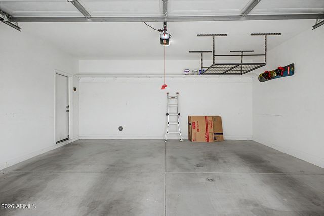 160 N 56TH Place, Mesa, AZ 85205