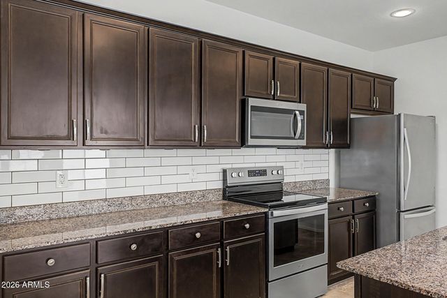 160 N 56TH Place, Mesa, AZ 85205