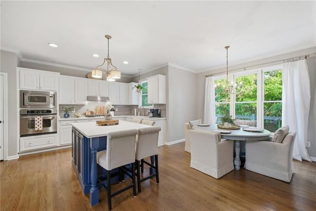 540 White Ridge Trace, Lawrenceville, GA 30043