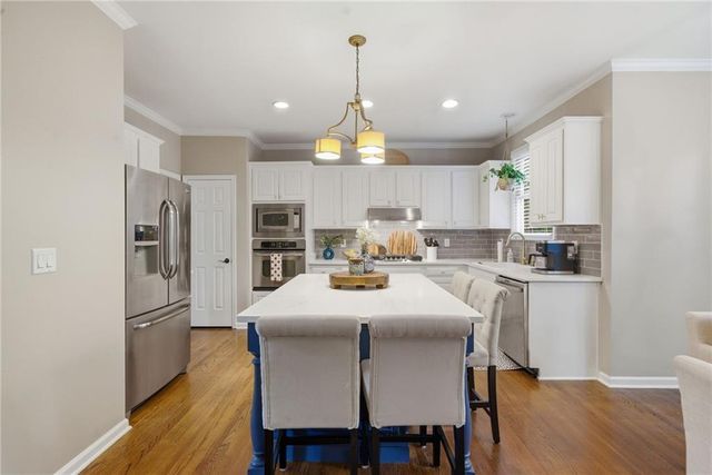 540 White Ridge Trace, Lawrenceville, GA 30043