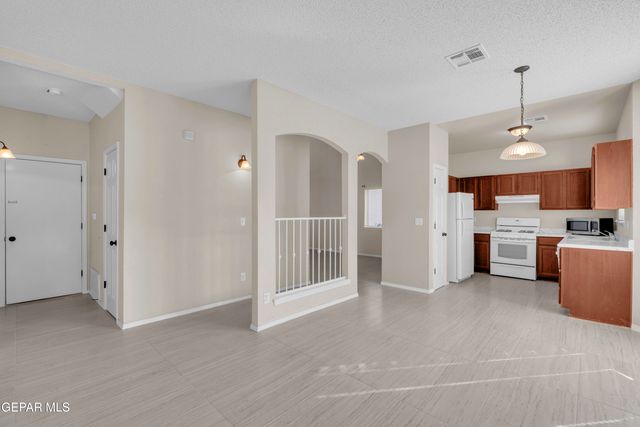 11017 BULLSEYE Street, El Paso, TX 79934