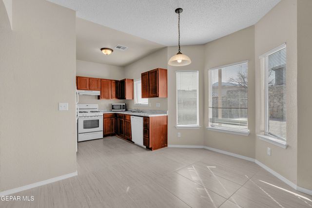 11017 BULLSEYE Street, El Paso, TX 79934