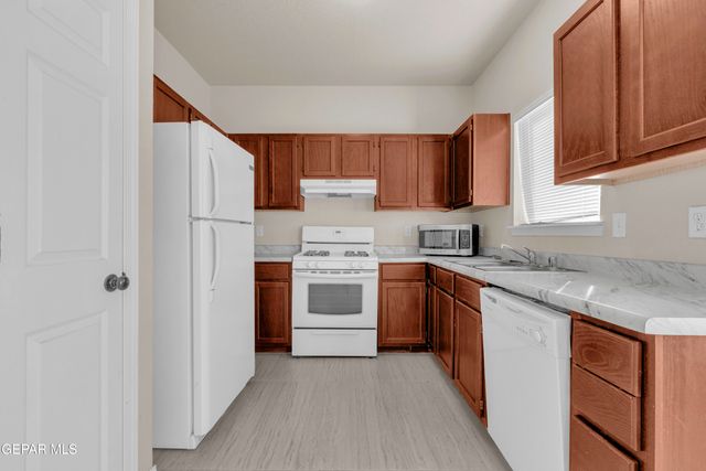 11017 BULLSEYE Street, El Paso, TX 79934